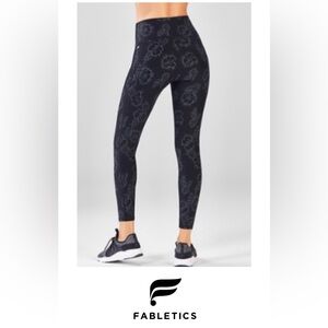 Fabletics Define PowerHold High-Waisted 7/8 Black Outlined Floral Leggings, L